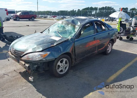 2002 Toyota Camry Le from USA, damaged, VIN JTDBE32K420014562